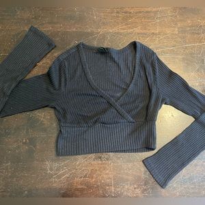 Wild Fable cropped long sleeve